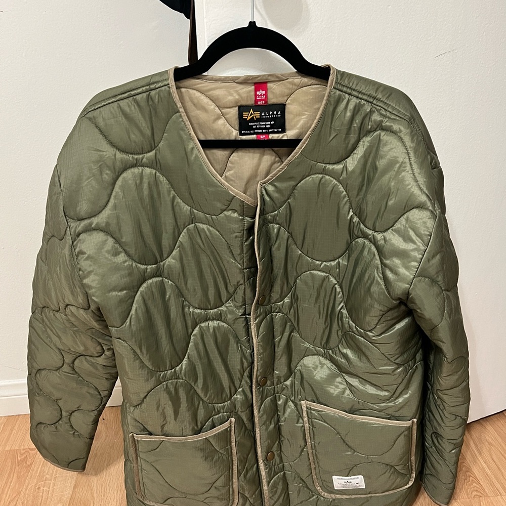 Alpha Industries quilted bomber jacket